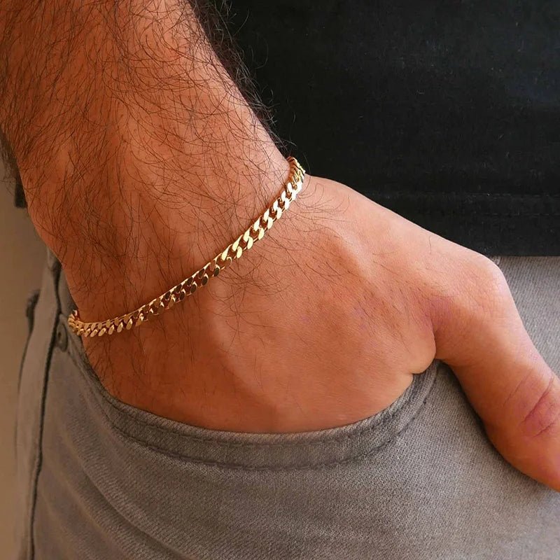 Gold Curb chain bracelet - M. Elizabeth Jewellery