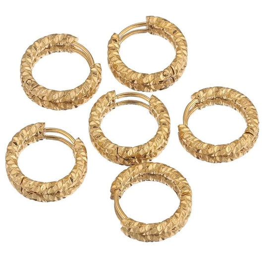 Mini textured gold hoop earrings - M. Elizabeth